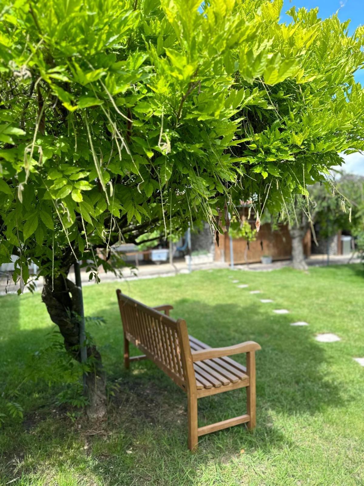Apartman Lipa Mikulov Exterior photo